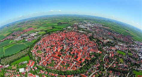 Nördlingen, Germany .